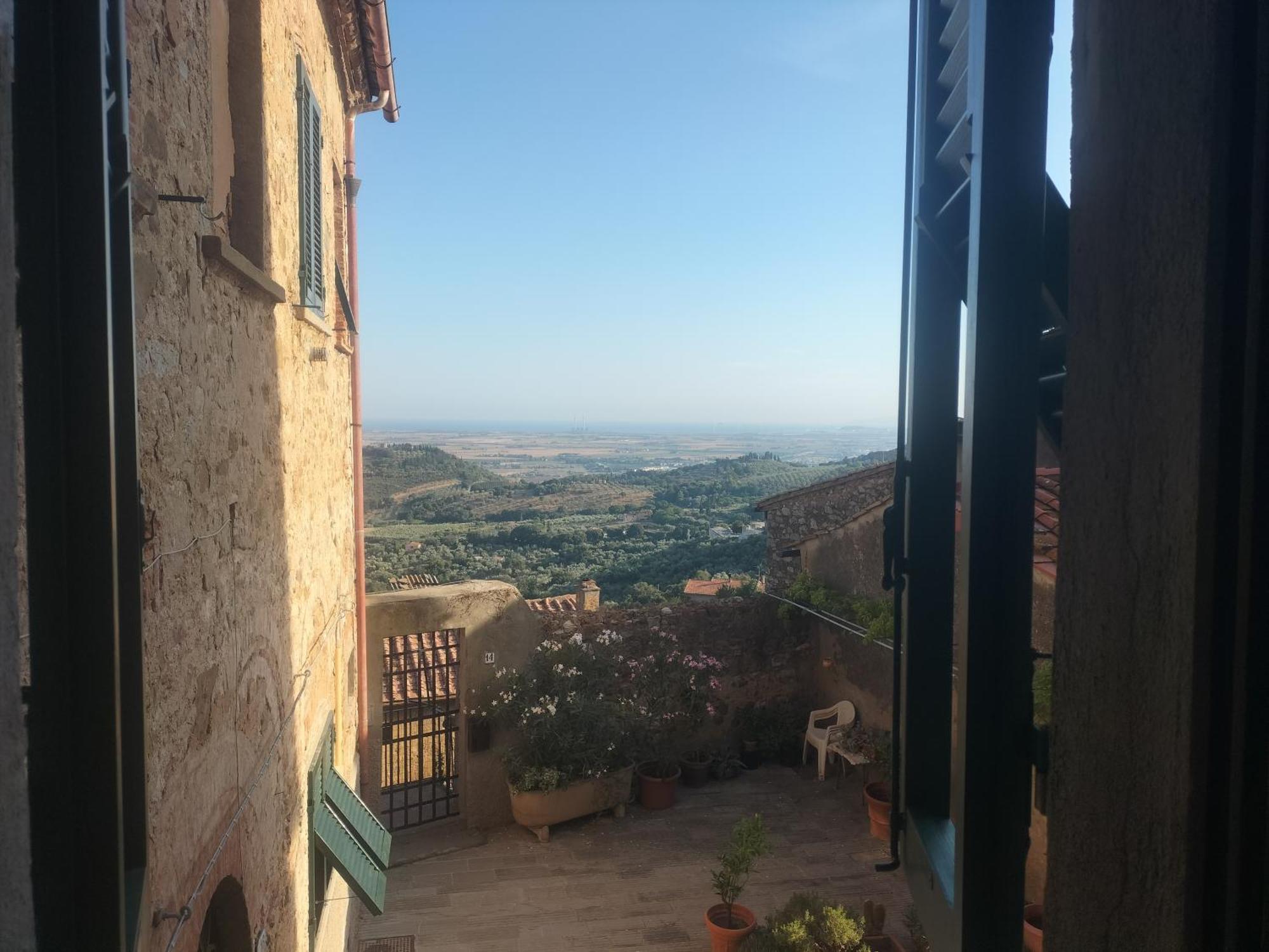 Al Tuffatore Etrusco Campiglia Marittima Esterno foto